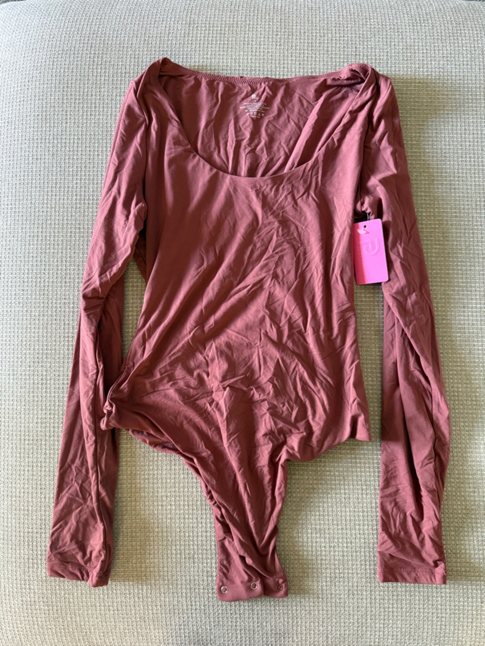 Women’s Long-Sleeve Scoop Neck Bodysuit in Dusty Rose